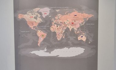 Отзыв на Детская карта мира с тропическими животными
