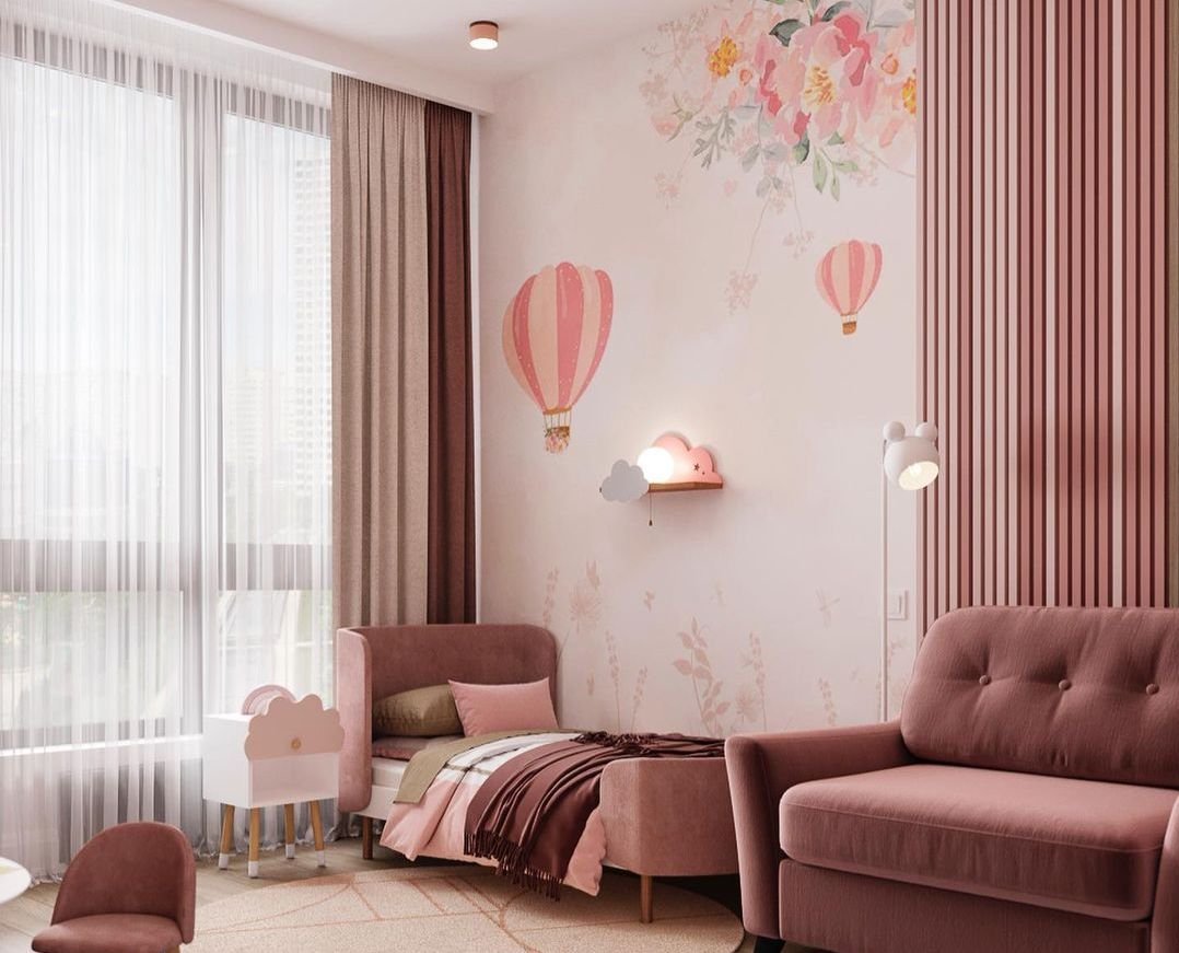 Пудровые оттенки и воздушные шары для комнаты маленькой принцессы